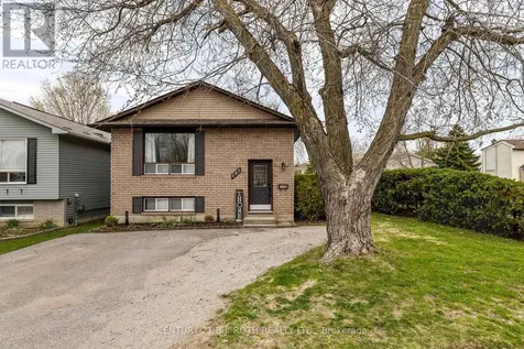 197 Westmount Drive South Orillia ON L3V 6E5