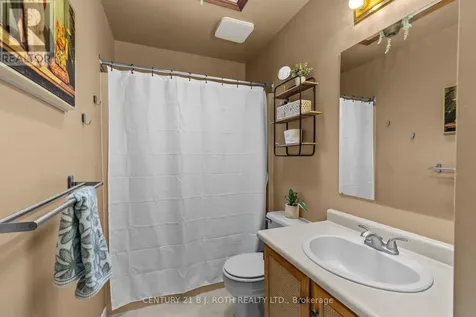 197 Westmount Drive South Orillia ON L3V 6E5