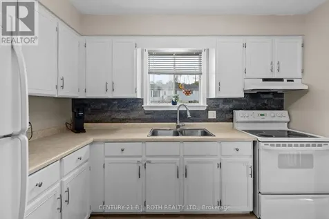 197 Westmount Drive South Orillia ON L3V 6E5
