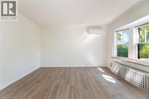 64 Sheldon Avenue North Kitchener ON N2H 3M4
