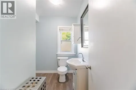 64 Sheldon Avenue North Kitchener ON N2H 3M4