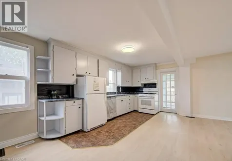 59 Fourth Avenue Cambridge ON N1S 2E2