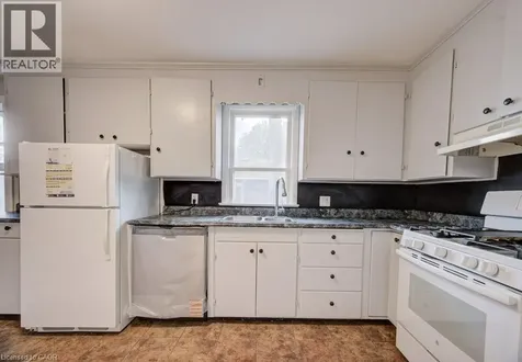 59 Fourth Avenue Cambridge ON N1S 2E2