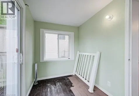 59 Fourth Avenue Cambridge ON N1S 2E2