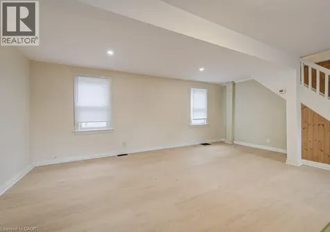 59 Fourth Avenue Cambridge ON N1S 2E2