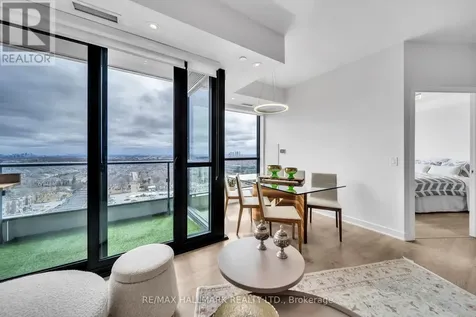 120 Eagle Rock Way Vaughan ON L6A 5C2