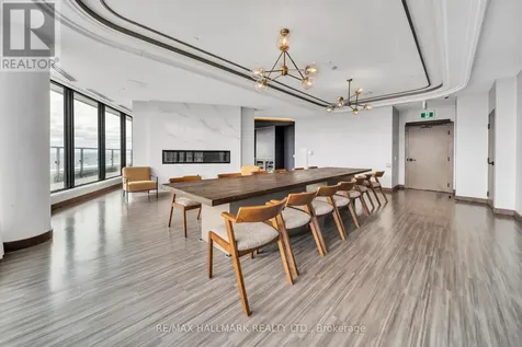 120 Eagle Rock Way Vaughan ON L6A 5C2