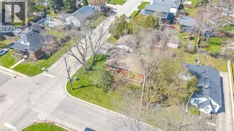 36 Hamilton Avenue Brantford ON N3S 6Z9