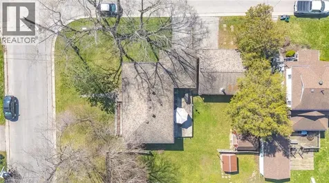 36 Hamilton Avenue Brantford ON N3S 6Z9