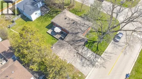 36 Hamilton Avenue Brantford ON N3S 6Z9