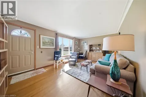36 Hamilton Avenue Brantford ON N3S 6Z9