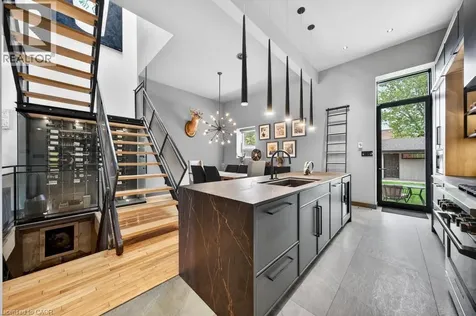 114 Catharine Street North Hamilton ON L8R 1J4
