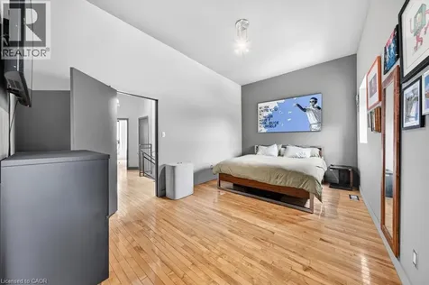 114 Catharine Street North Hamilton ON L8R 1J4