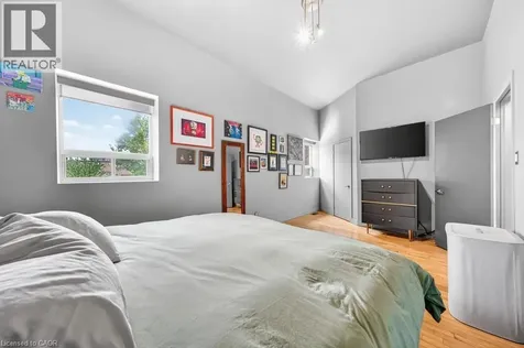 114 Catharine Street North Hamilton ON L8R 1J4