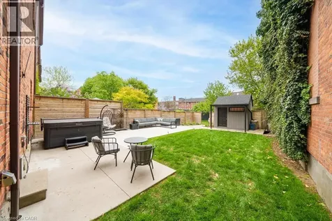 114 Catharine Street North Hamilton ON L8R 1J4