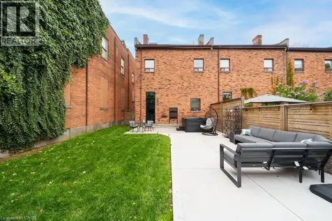 114 Catharine Street North Hamilton ON L8R 1J4