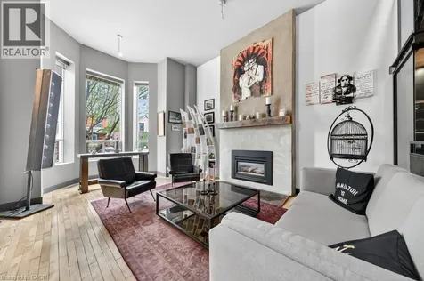 114 Catharine Street North Hamilton ON L8R 1J4