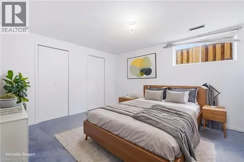 211 Ballantyne Avenue Cambridge ON N1R 7B5