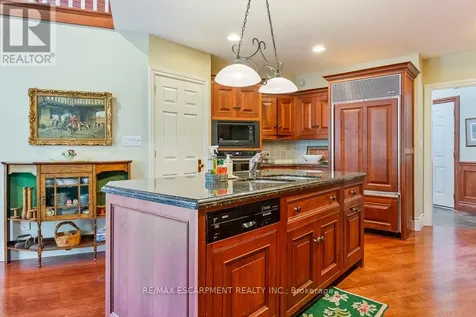 22 Southridge Trail Caledon ON L7K 0B3