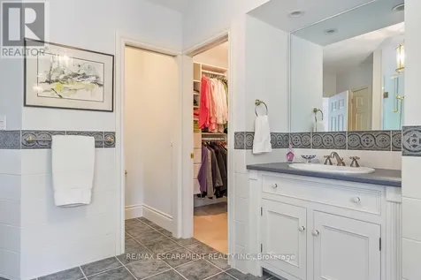 22 Southridge Trail Caledon ON L7K 0B3