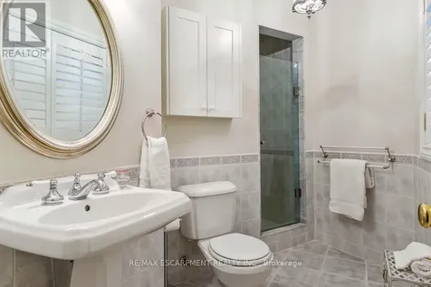 22 Southridge Trail Caledon ON L7K 0B3