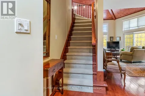 22 Southridge Trail Caledon ON L7K 0B3