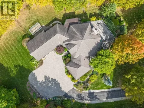 22 Southridge Trail Caledon ON L7K 0B3