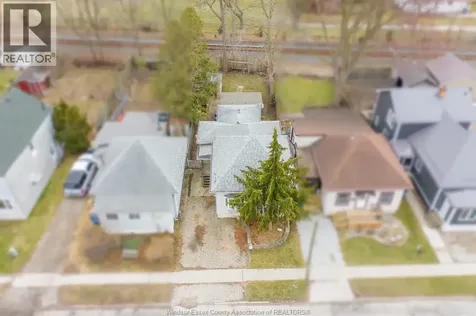 194 Harvey Street Chatham ON N7M 1M7