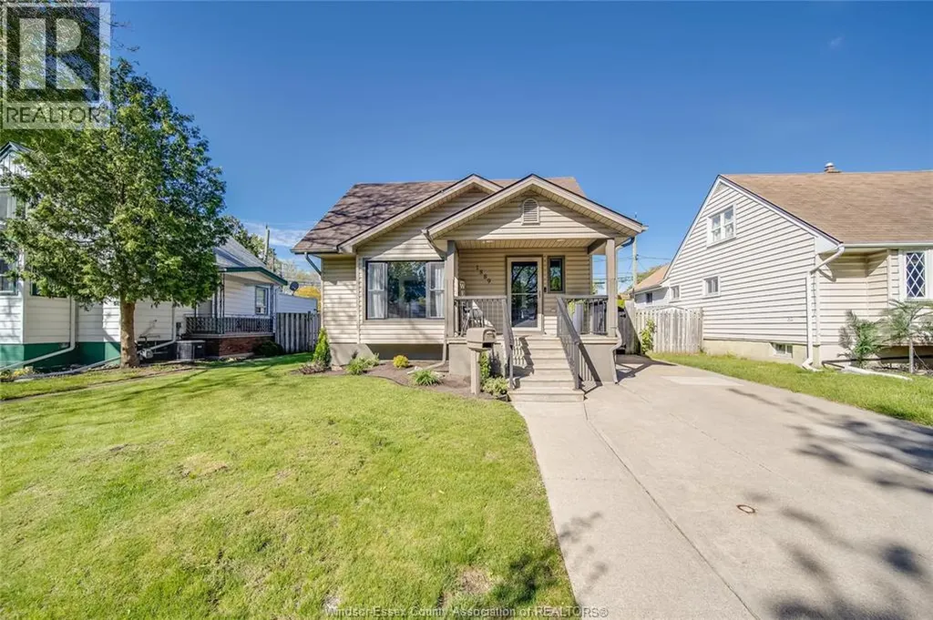 1889 Labadie Windsor ON N8W 4J8