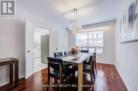 22 Kenmanor Boulevard Toronto (l'amoreaux) ON M1W 1R7