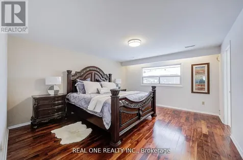 22 Kenmanor Boulevard Toronto (l'amoreaux) ON M1W 1R7