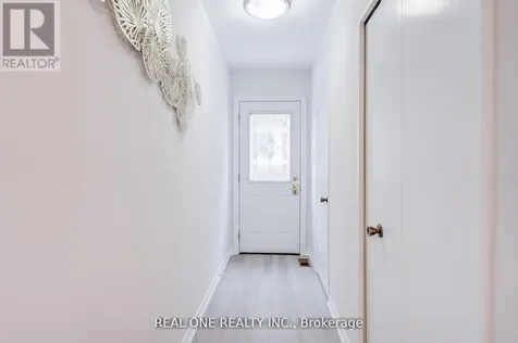 22 Kenmanor Boulevard Toronto (l'amoreaux) ON M1W 1R7