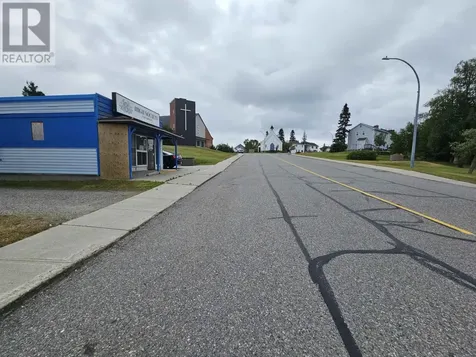 7 Stevens Avenue Marathon ON P0T 2E0
