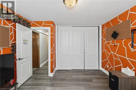 34 Pace Avenue Brantford ON N3S 7V4