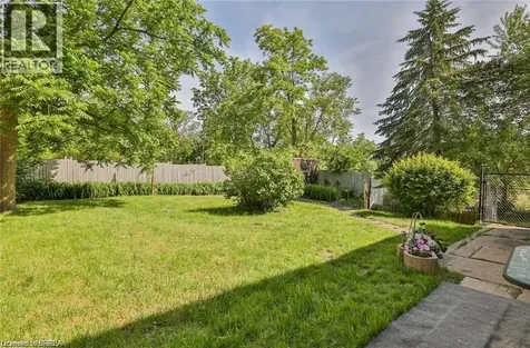 5 Cloverdale Avenue Brantford ON N3R 3X7