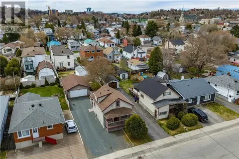 389 Dell Street Sudbury ON P3B 2M2