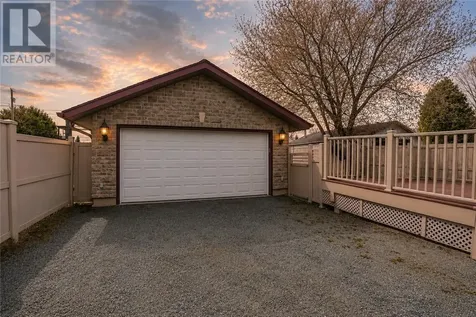 389 Dell Street Sudbury ON P3B 2M2