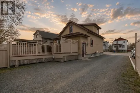 389 Dell Street Sudbury ON P3B 2M2