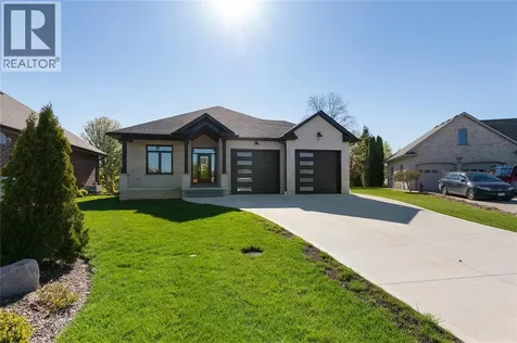 113 Macdonald Street Lambton Shores ON N0N 1J0