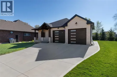 113 Macdonald Street Lambton Shores ON N0N 1J0
