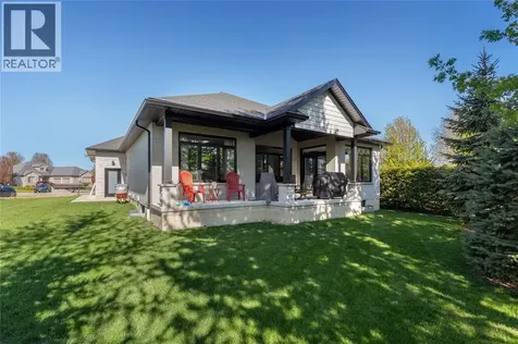 113 Macdonald Street Lambton Shores ON N0N 1J0