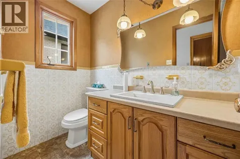 2088 Lakeshore Road Sarnia ON N7T 7H6