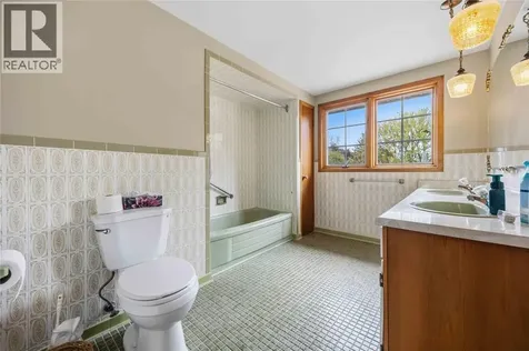 2088 Lakeshore Road Sarnia ON N7T 7H6