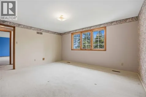 2088 Lakeshore Road Sarnia ON N7T 7H6
