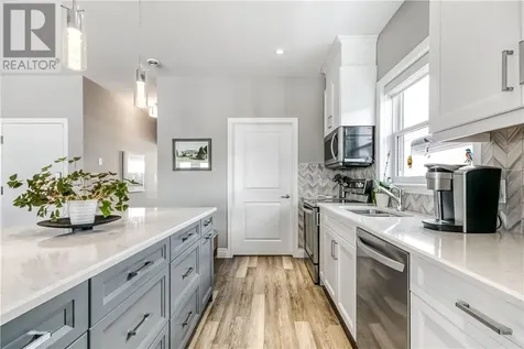 22 Teravista Way Sudbury ON P3E 0H9