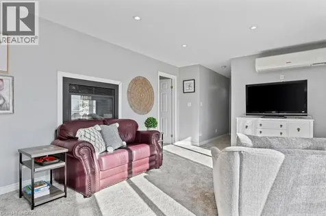 9793 Dickenson Road West Hamilton ON L0R 1W0