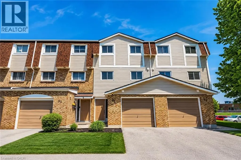 11 Harrisford Street Hamilton ON L8K 6L7
