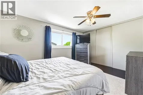 11 Harrisford Street Hamilton ON L8K 6L7