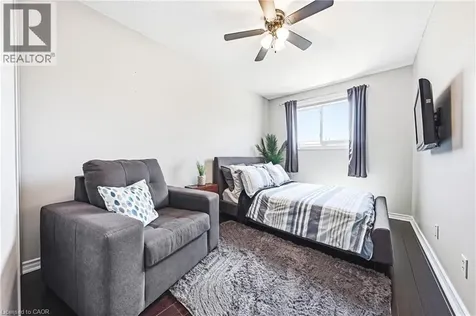 11 Harrisford Street Hamilton ON L8K 6L7