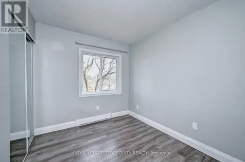276 Eiwo Court Waterloo ON N2K 3M6